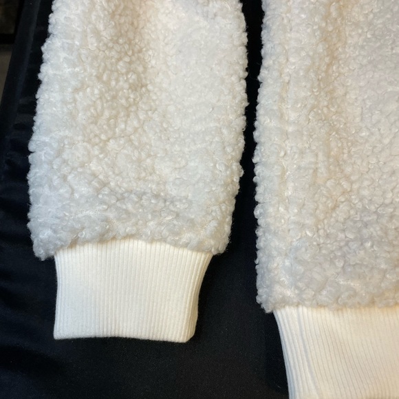 “Truth” By Republic Cream Color Faux Fur Pullover Sweatshirt - Picture 2 of 14